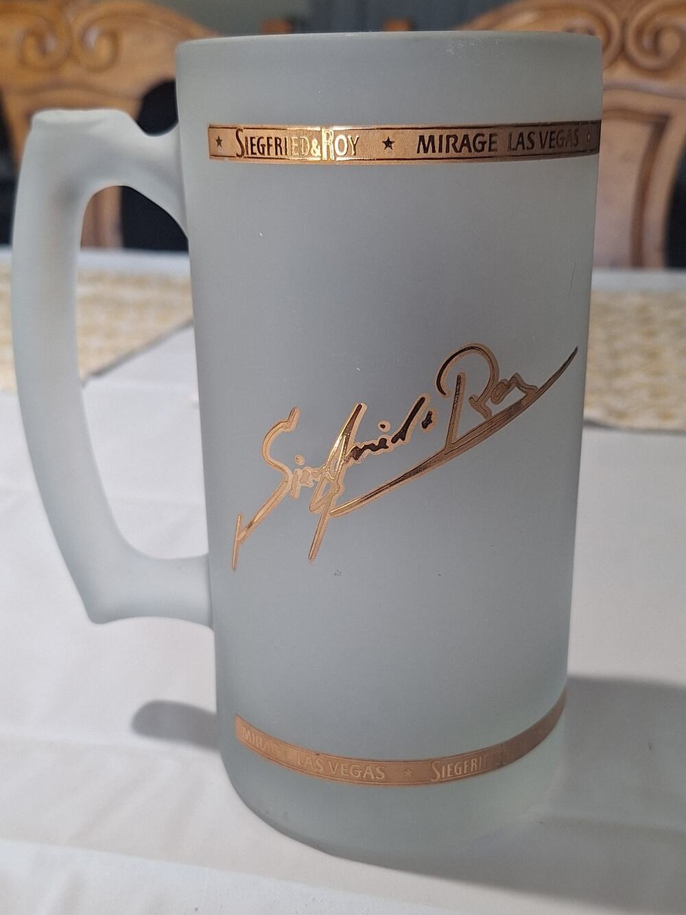 Vintage Siegfried & Roy Mirage Vegas Frosted Glass Beer Stein Gold Tiger Mexico